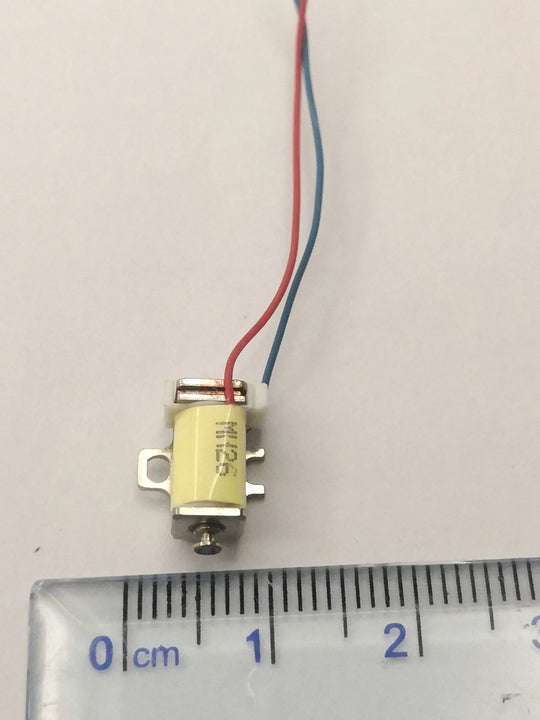 Miniature electromagnet, solenoid valve, miniature electromagnetic switch, pull-in electromagnet, pull-in electronics