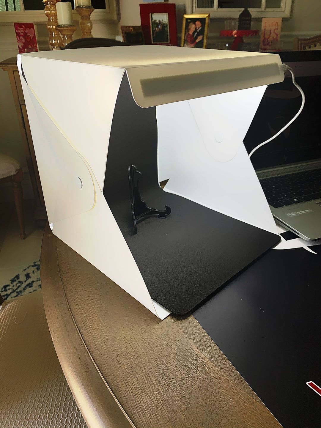 Vanity LED Photo Box Size Small (8” x 8”)